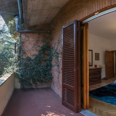 Giulia Apartman